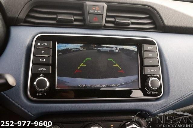 2025 Nissan Versa SV CVT