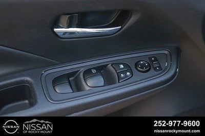 2024 Nissan Versa SV CVT