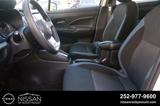 2024 Nissan Versa SV CVT