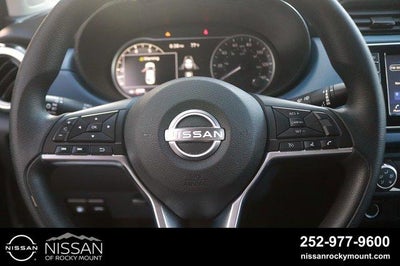 2024 Nissan Versa SV CVT