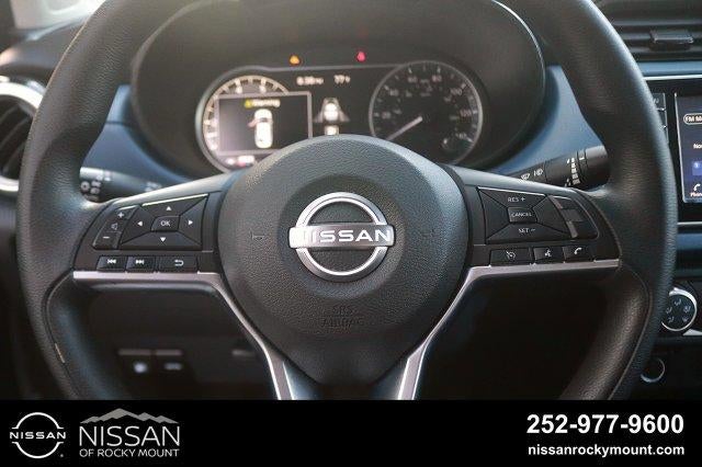 2024 Nissan Versa SV CVT