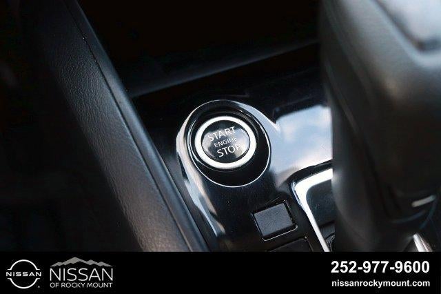 2024 Nissan Versa SV CVT