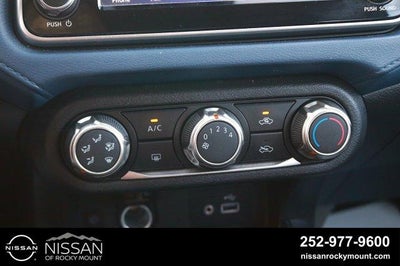 2024 Nissan Versa SV CVT