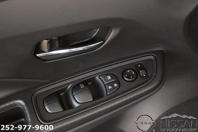 2025 Nissan Versa SV CVT