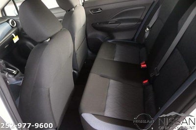 2025 Nissan Versa SV CVT