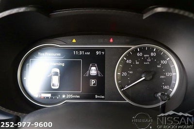 2025 Nissan Versa SV CVT