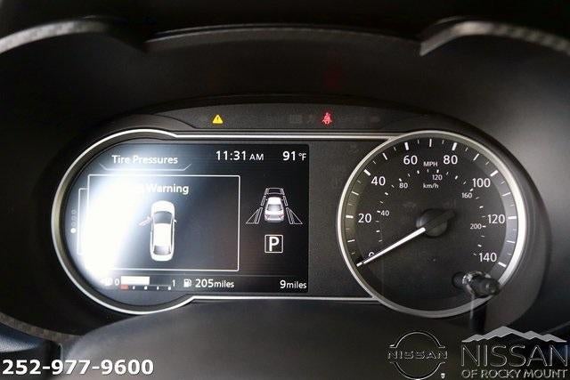 2025 Nissan Versa SV CVT