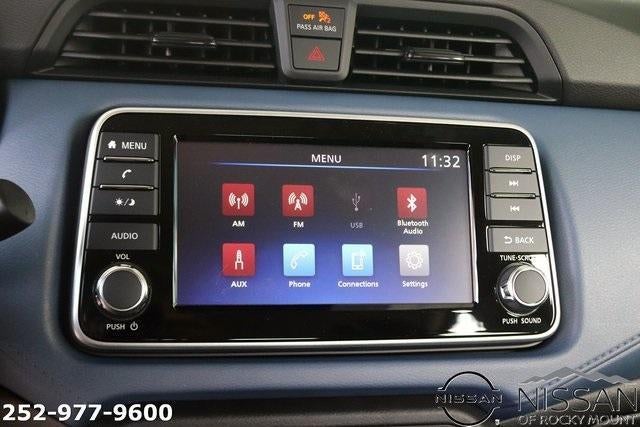 2025 Nissan Versa SV CVT