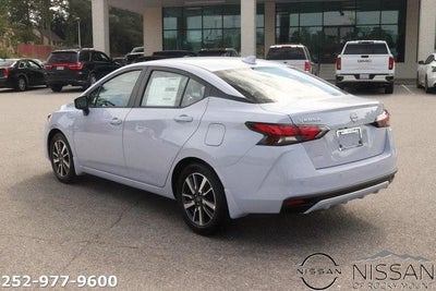 2025 Nissan Versa SV CVT