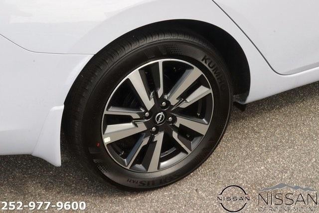 2025 Nissan Versa SV CVT