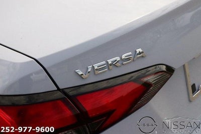 2025 Nissan Versa SV CVT