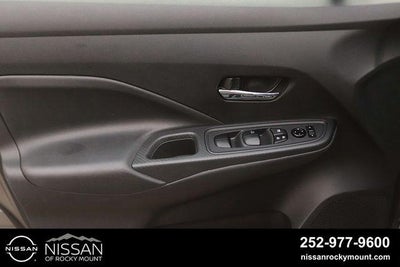 2025 Nissan Versa SV CVT