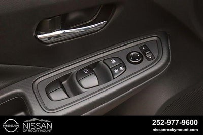 2025 Nissan Versa SV CVT