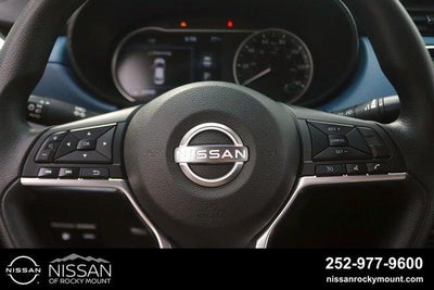 2025 Nissan Versa SV CVT