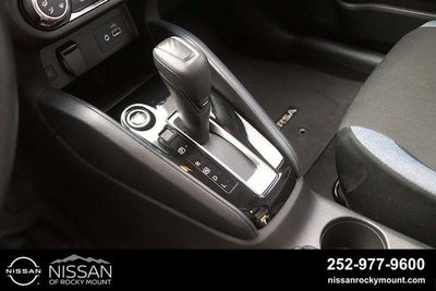 2025 Nissan Versa SV CVT