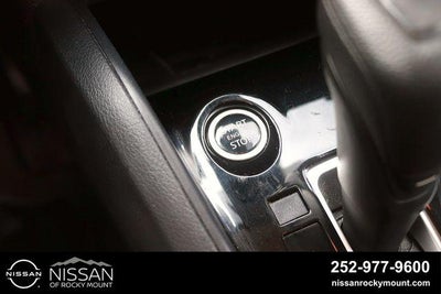 2025 Nissan Versa SV CVT