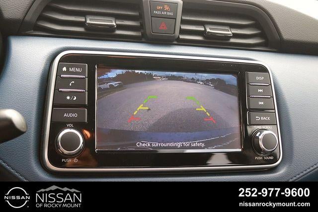 2025 Nissan Versa SV CVT