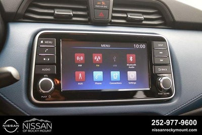 2025 Nissan Versa SV CVT