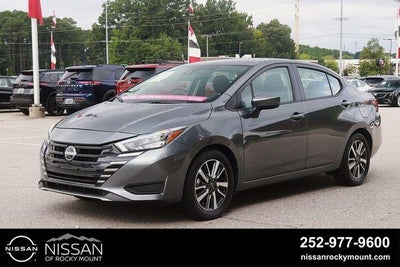 2025 Nissan Versa SV CVT