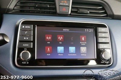 2025 Nissan Versa SV CVT