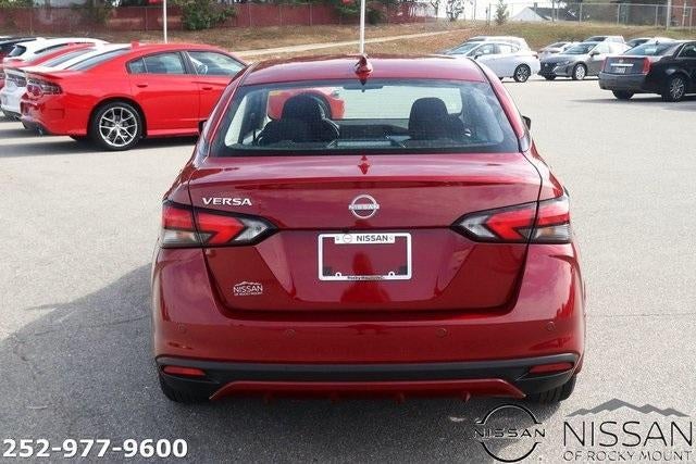 2025 Nissan Versa SV CVT
