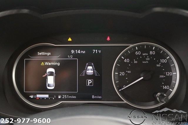 2025 Nissan Versa SV CVT