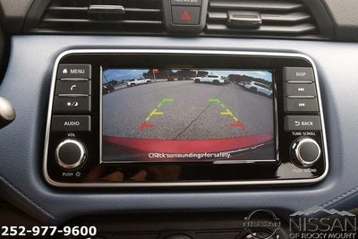 2025 Nissan Versa SV CVT