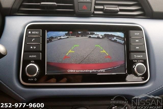 2025 Nissan Versa SV CVT