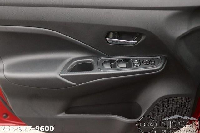 2025 Nissan Versa SV CVT