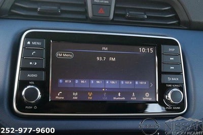 2025 Nissan Versa SV CVT