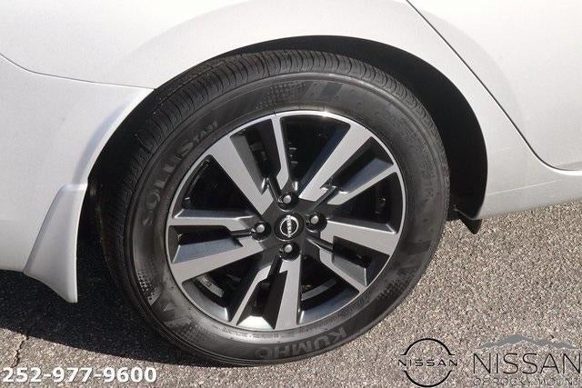 2025 Nissan Versa SV CVT