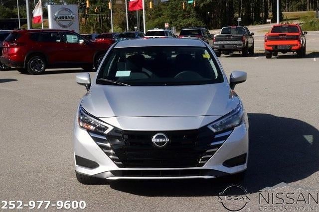 2025 Nissan Versa SV CVT