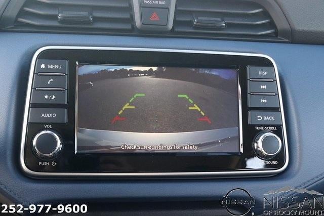 2025 Nissan Versa SV CVT