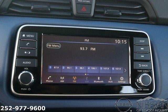 2025 Nissan Versa SV CVT