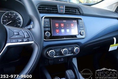 2025 Nissan Versa SV CVT