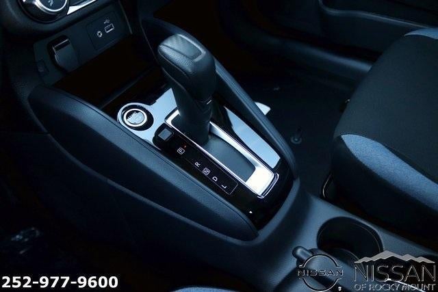 2025 Nissan Versa SV CVT