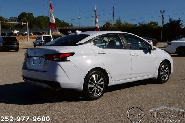 2025 Nissan Versa SV CVT