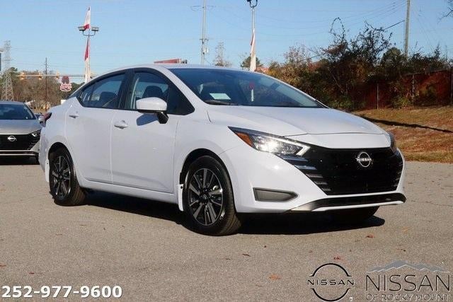 2025 Nissan Versa SV CVT