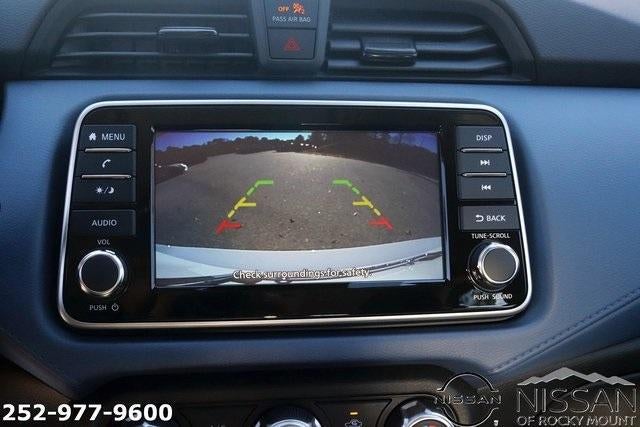 2025 Nissan Versa SV CVT