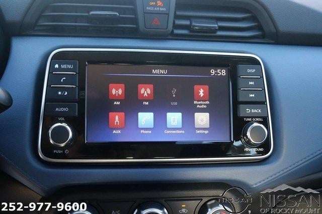 2025 Nissan Versa SV CVT