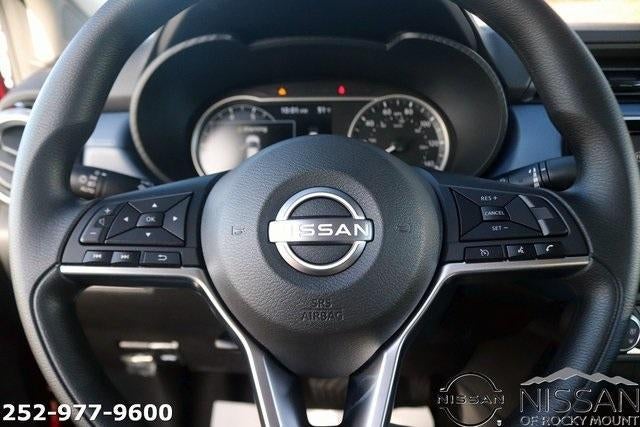 2025 Nissan Versa SV CVT