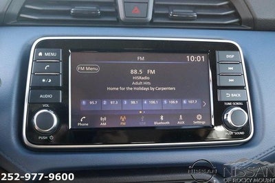 2025 Nissan Versa SV CVT