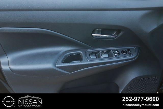 2025 Nissan Versa SV CVT