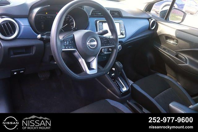 2025 Nissan Versa SV CVT