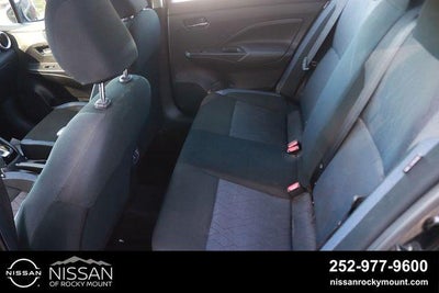 2025 Nissan Versa SV CVT