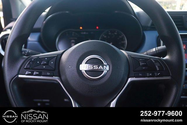2025 Nissan Versa SV CVT