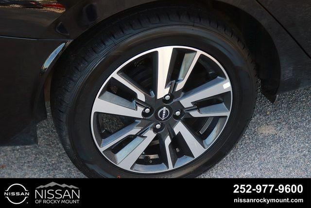 2025 Nissan Versa SV CVT