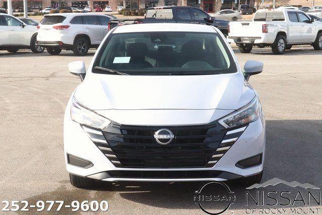 2025 Nissan Versa SV CVT