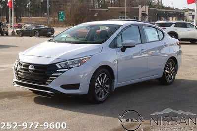 2025 Nissan Versa SV CVT