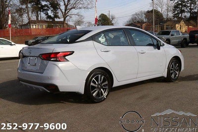 2025 Nissan Versa SV CVT